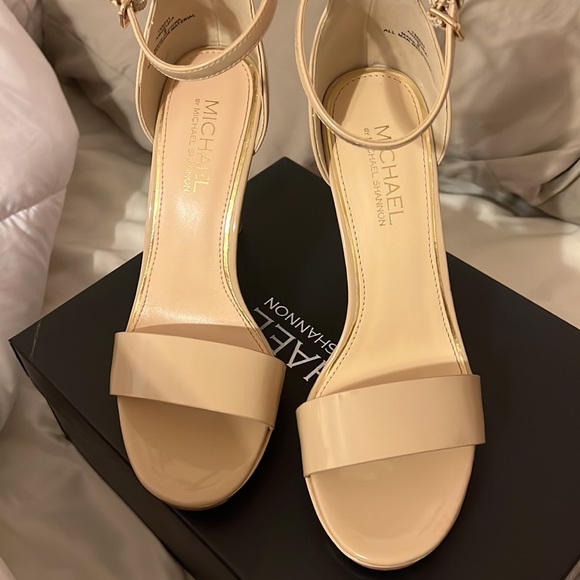 nude michael high heels - Picture 2 of 6